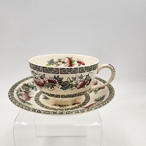 Vintage 1960&#39;s - 70&#39;s Johnson Brothers England Indian Tree Cup and Saucer Set - 5 Sets Available