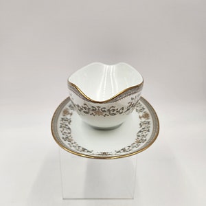 Vintage 1960&#39;s - 70&#39;s Noritake Gracelyn #5856 Gravy Boat with Attached Underplate