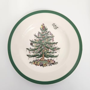 Vintage 1980&#39;s Spode Christmas Tree 10 3/4 Inch Dinner Plates