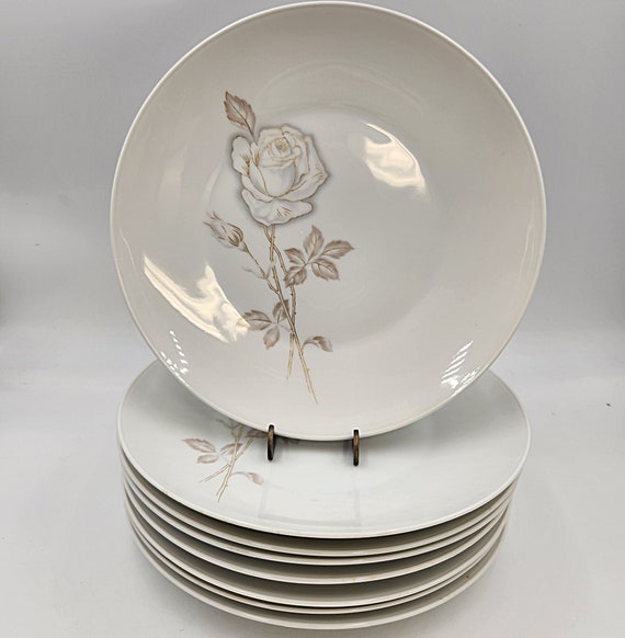 Rosenthal Classic Rose Collection プレート Vintage 1980's Rosenthal Classic Rose by Raymond Loewy 10 3/8 Inch