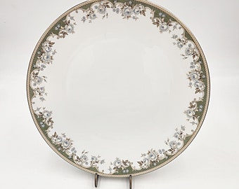 Vintage 1990&#39;s Noritake Fellicia #6977 - 10 1/2 Inch Dinner Plates