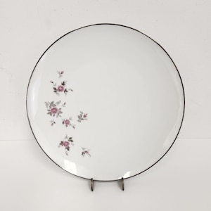 Vintage 1960&#39;s - 70&#39;s Noritake Garnet Rose #6512 Dinner Plate - 8 Available