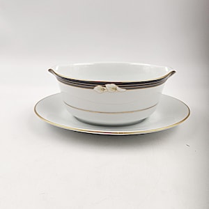 Vintage Legendary by Noritake Ellington #3691 Gravy Boat With