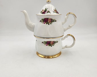 Vintage 1960's Royal Albert Old Country Roses Individual Tea Pot and Teacup
