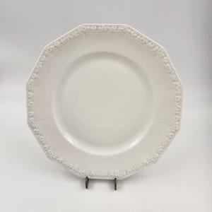 Vintage Rosenthal Maria White Roses 10 1/2 Inch Dinner Plate