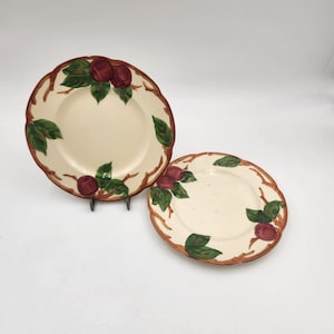 Vintage 1970&#39;s Set of 2 Franciscan Apple 8 Inch Dessert Plates
