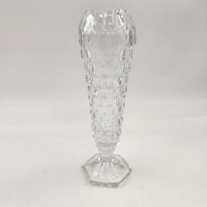 Vintage American Fostoria Crimped Top Cubist Bud or Flower Vase