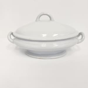 Ciotola da portata in porcellana Ironstone coperta di bianco vintage della fine del 1800 Powell & Bishop - Casseruola
