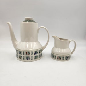 Vintage 1970&#39;s - 80&#39;s Royal Doulton Tapestry Coffee / Tea Pot and Creamer Set