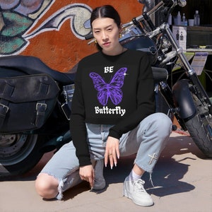 Women&#39;s Cropped Sweatshirt