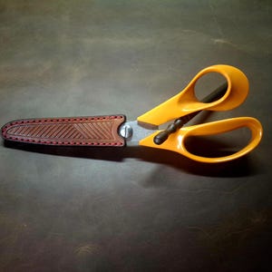 Leather Scissor Sheath: Fits Fiskars 21cm Scissors, Personalized Engraving