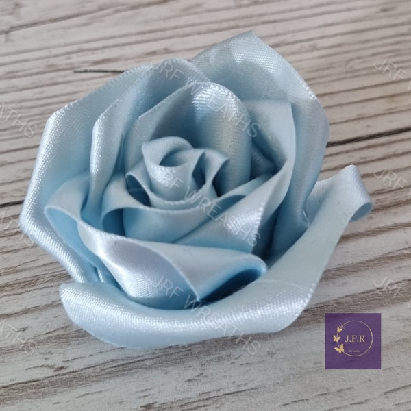 Ruban rose, fleur en tissu, fleur artisanale, fleur en or, fleur artisanale faite à la main, couronne de fleurs, fleurs de cadeau, accessoires pour cheveux or,