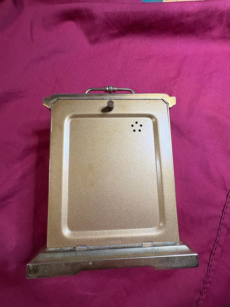 Vintage Howard Miller Clock Model No 612737 Still In Working Order vintage-howard-miller-clock-model-no-612737-still-in-working-order
