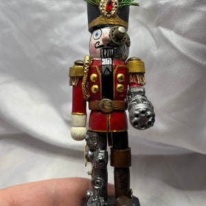 Steampunk Nutcracker: LT. Bullbracker