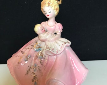 Josef Originals Figurine “Mother and Baby” Music Box Brahm’s Lullaby Pink Dress Gold Bow