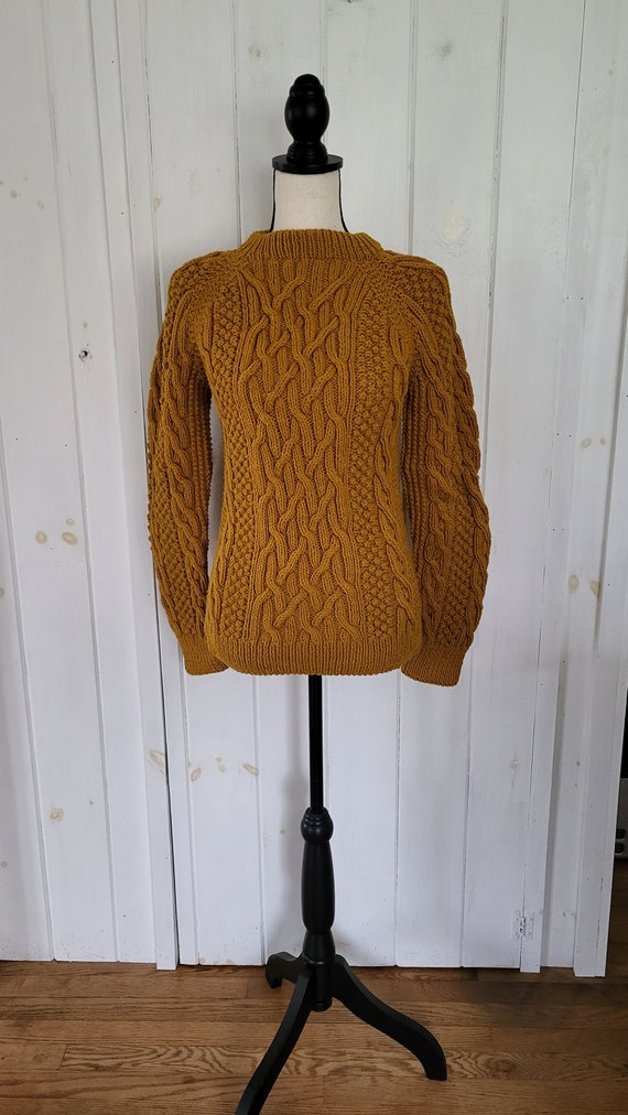 Elan Mustard Yellow Cable Knit Wide Arm Sweater M Gem