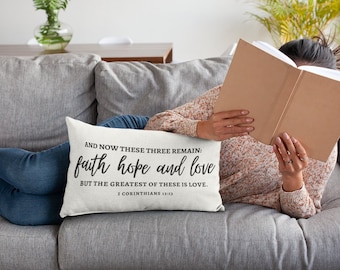 Almofada do verso da Bíblia da fé, da esperança e do amor - 1 Coríntios 13 | Travesseiro de sala de estar, travesseiro lombar, travesseiro de destaque, travesseiro decorativo - decoração cristã
