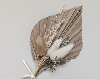 Boho Dried Flower Cake Topper: Natural Palm Spear Decoration