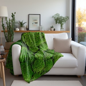 Cozy Lightweight Moss Blanket Throw, Cottagecore Fairycore Nature Blanket, Whimsigoth Decor, Gift for Grandma, Daughter, Nature Lover
