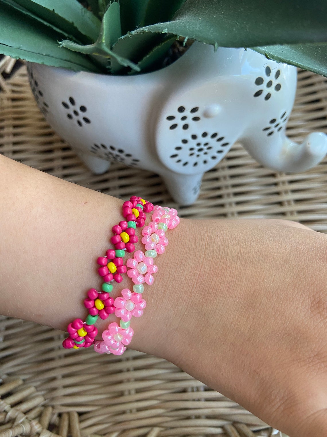 Daisy Seed Bead Bracelet Flower Bracelet Stretchy Flower Bead
