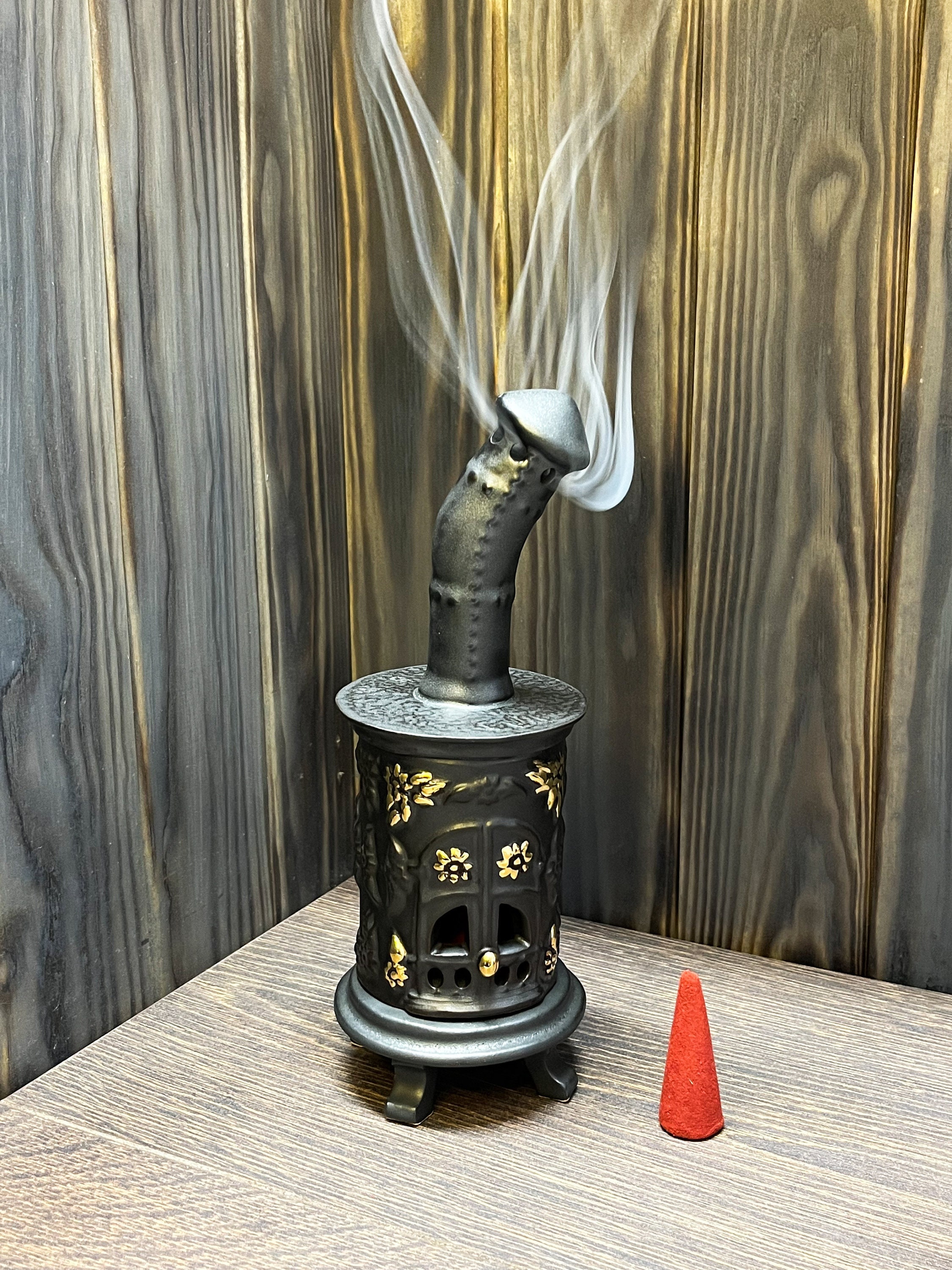 Black Metallic Round Handmade Ceramic Incense Burner | Home Decor | Incense cone | Gift | Meditation | Aroma | Present | Incense stove