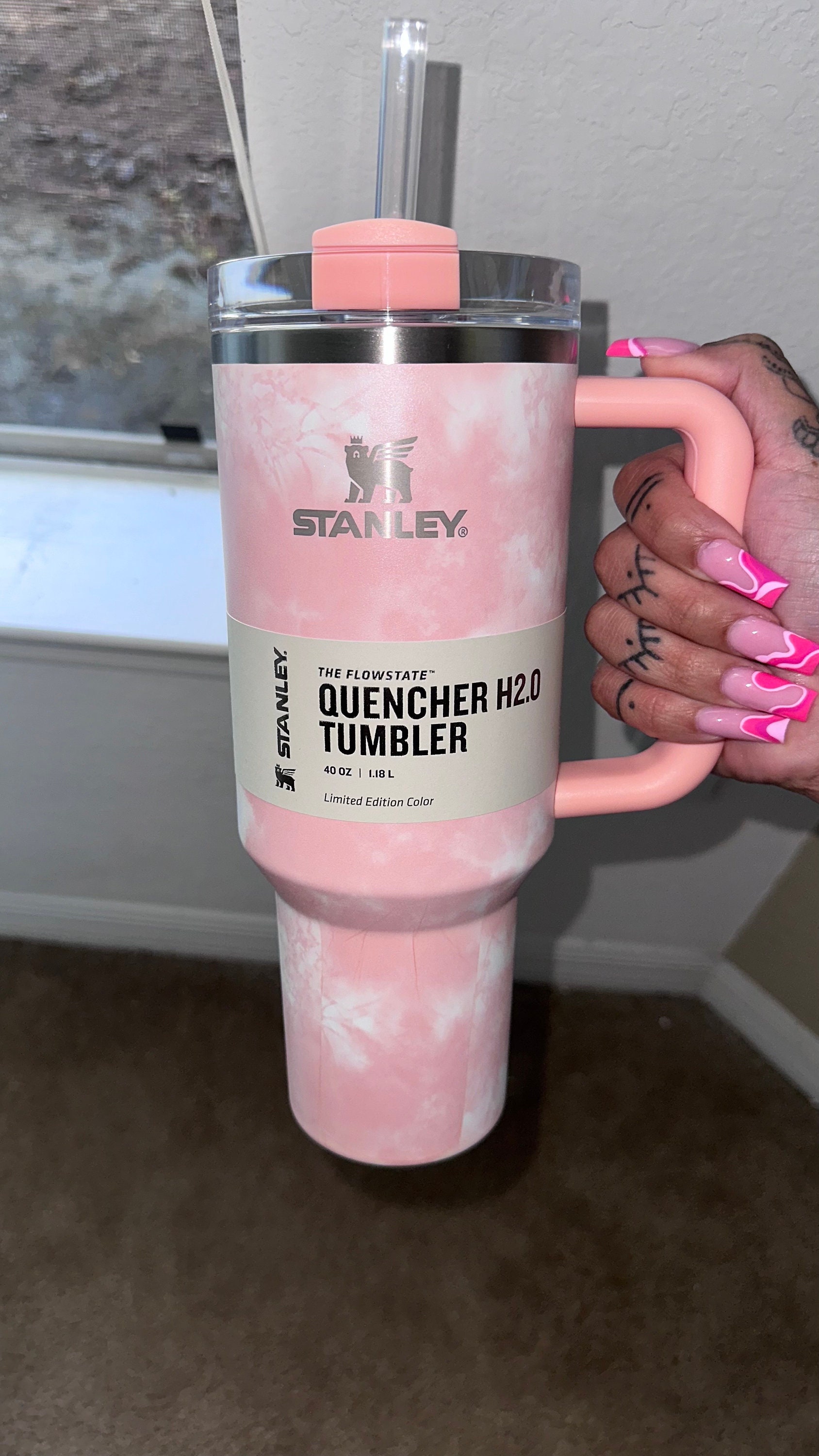 Stanley cup peach tie dye. 40 oz quencher H2.0 Tumbler