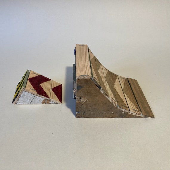Skateboard Rail KICKER SET - Realistic Fingerboard Obstacle