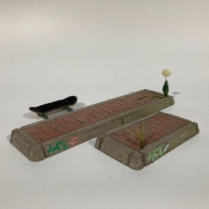 SMALL/LONG ISLAND - !!New Options!!! - Realistic Fingerboard Street Obstacle in Cast Concrete