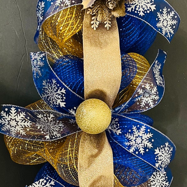 Blue, Gold and Silver Snowflakes Christmas Garland