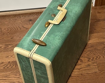 Vintage Retro Green Marbled Samonsite Shwayder Bros Hard Shell Suitcase Wedding Photo Prop