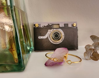 18Kゴールドディップオパールカフブレスレット：調節可能なストーンバングル