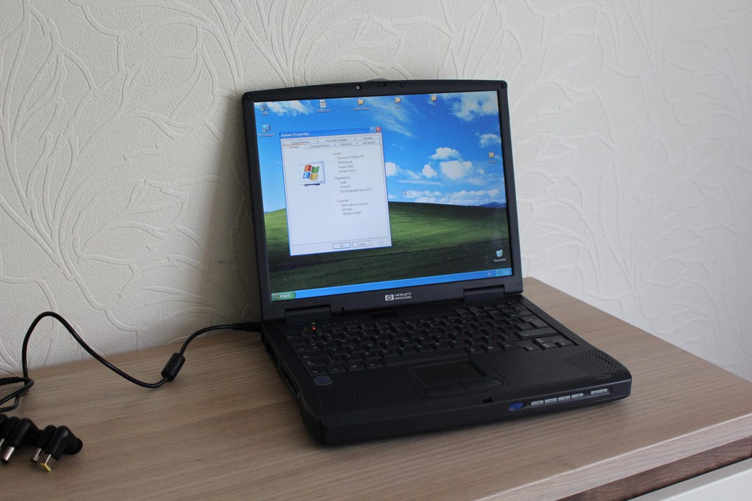 HP Omnibook XE2 Винтажный ноутбук 1999 года выпуска, оригинальное ...