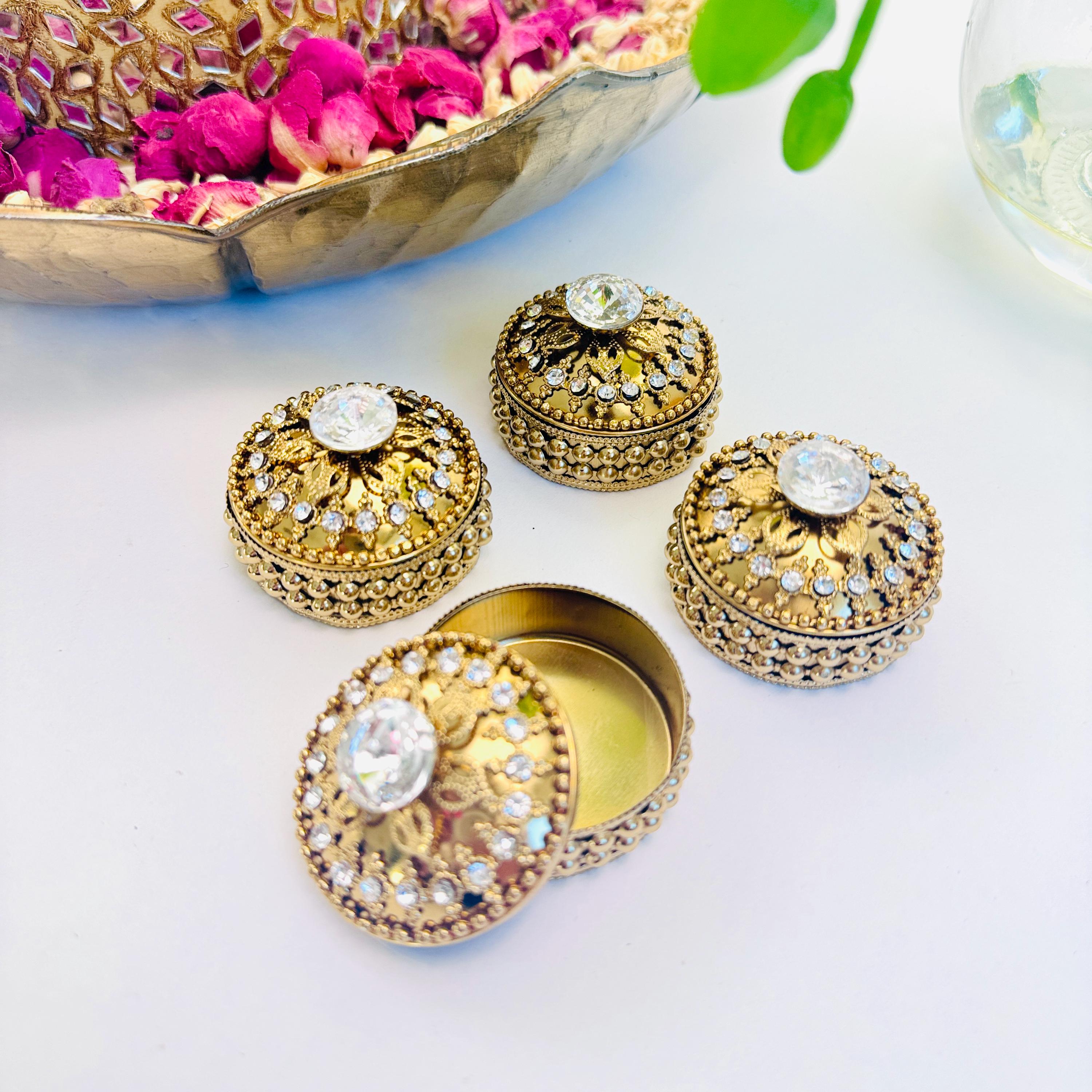 Amazon.com: Indian Karva Chauth Thali Set For Karva Pujan