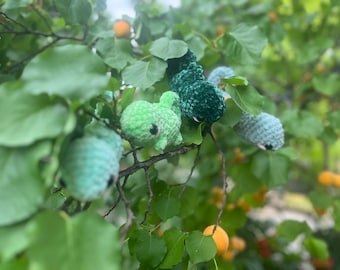 Crochet Amigurumi Chameleon: Handmade Plush Lizard Toy