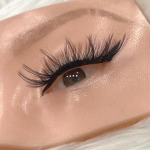 Cateye Strip Lashes: Custom Soft "Diamond Girl" Style, 14-20mm