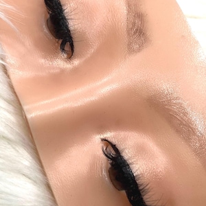 Custom Dramatic 16mm Signature Series Luxury Lashes