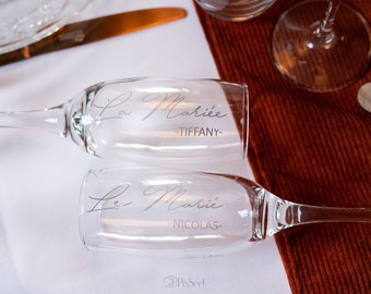 Personalized champagne flute - laser-engraved glass - Gift for weddings, bridesmaids, birthdays, bachelorette parties, corporate events
