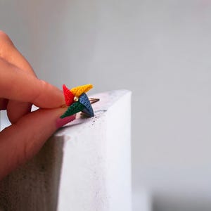 handcrafted pinwheel ring