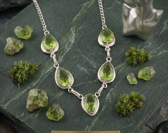 Peridot Necklace, Peridot Pendant Necklace, 925 Sterling Silver Jewelry, August Birthstone Necklace, Green Gemstone Gift for Her