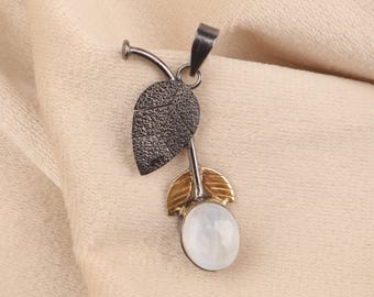 Handmade Rainbow Moonstone Pendant: Vintage 925 Sterling Silver Jewelry