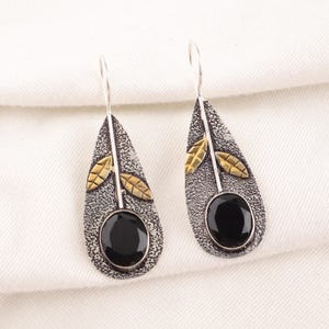 Handmade Black Onyx 925 Sterling Silver Earrings: Oval Gemstone