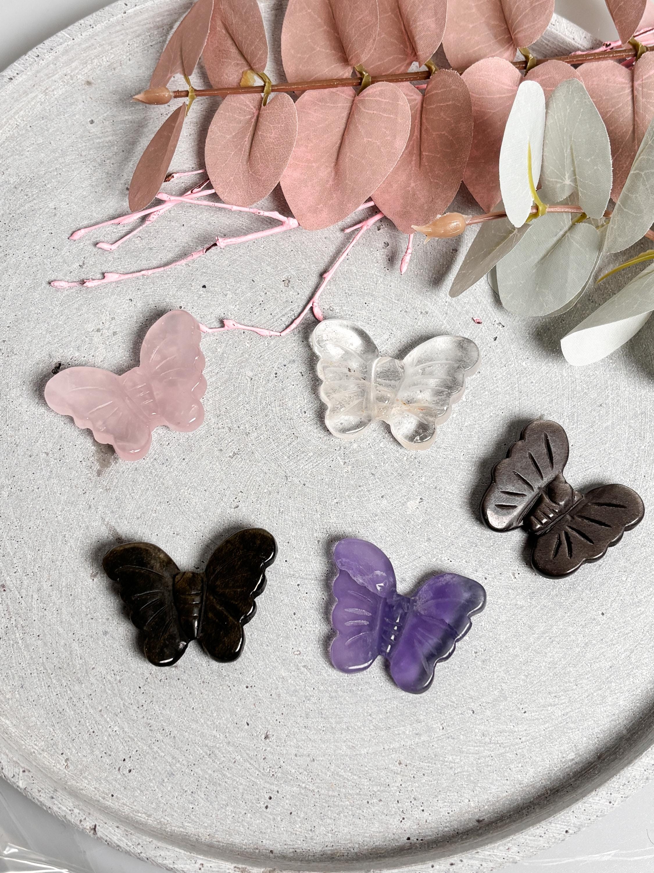 Mattel AmiGami Mini Figur – Schmetterling, Mit Ring Zum Tragen, Personalisierbar Mit Stickern & Juwelenstift