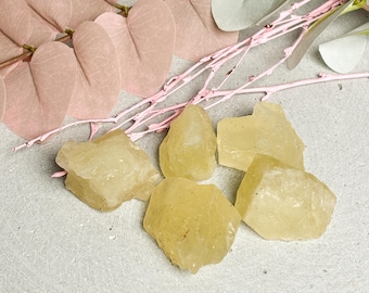 Surowe kamienie cytrynowe • Surowy kamień naturalny • Żółty kryształ, surowy, ok. 3,2 cm • Dekoracyjny surowy kryształ • Kawałek cytrynu