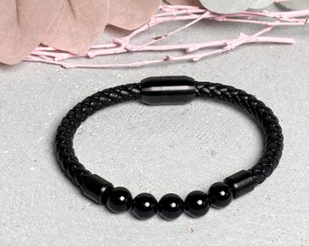 Leather bracelet with black beads and magnetic clasp, men's leather bracelet, modern bead bracelet, jewelry with stainless steel clasp