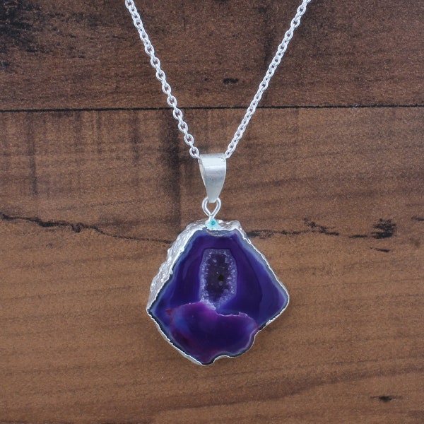 Collier pendentif en argent sterling 925 avec tranche d'agate géode druzy violette pour femme, pendentif avec pierres précieuses galvanisées en argent fait main