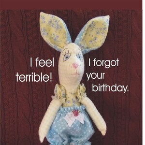Lustige Geburtstags-Grußkarte - "FORGOT YOUR BIRTHDAY" Niedlicher und entzückender Kaninchen-Tier-Cartoon mit pastellfarbenem Umschlag
