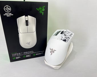 Custom Razer Viper V3 Pro – Hunter x Hunter