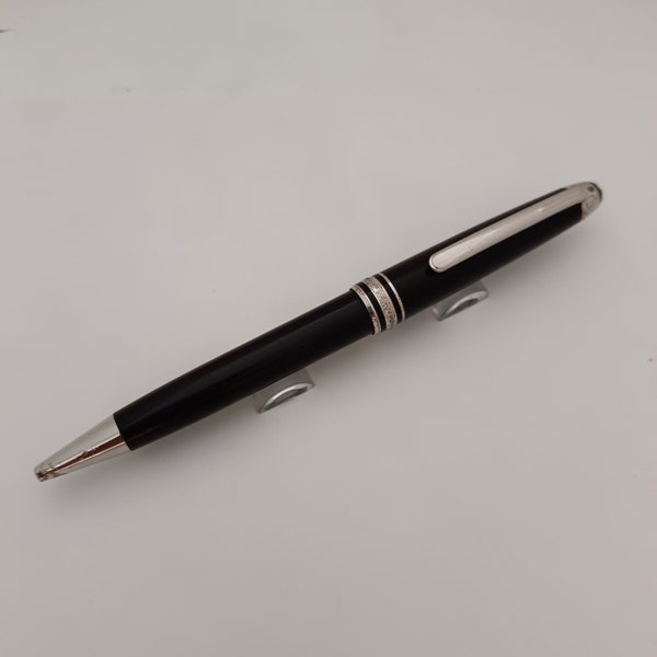 Vintage Montblanc Meisterstück Unicef Ballpen (No stone)