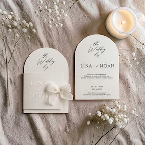 Booghuwelijksuitnodiging, chiffon lint, minimalistisch reliëfpapier, aangepaste uitnodiging