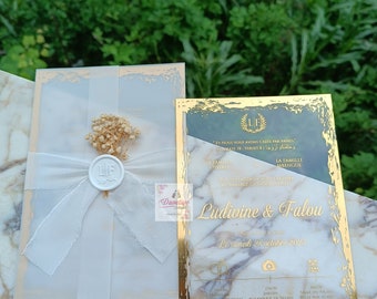Invitación de boda acrílica: flores secas y sello personalizados